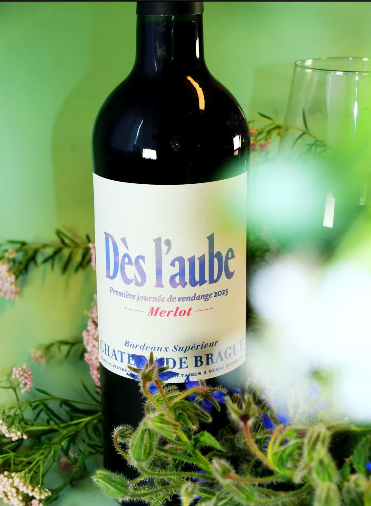 Bouteille Dès l'aube, détail étiquette